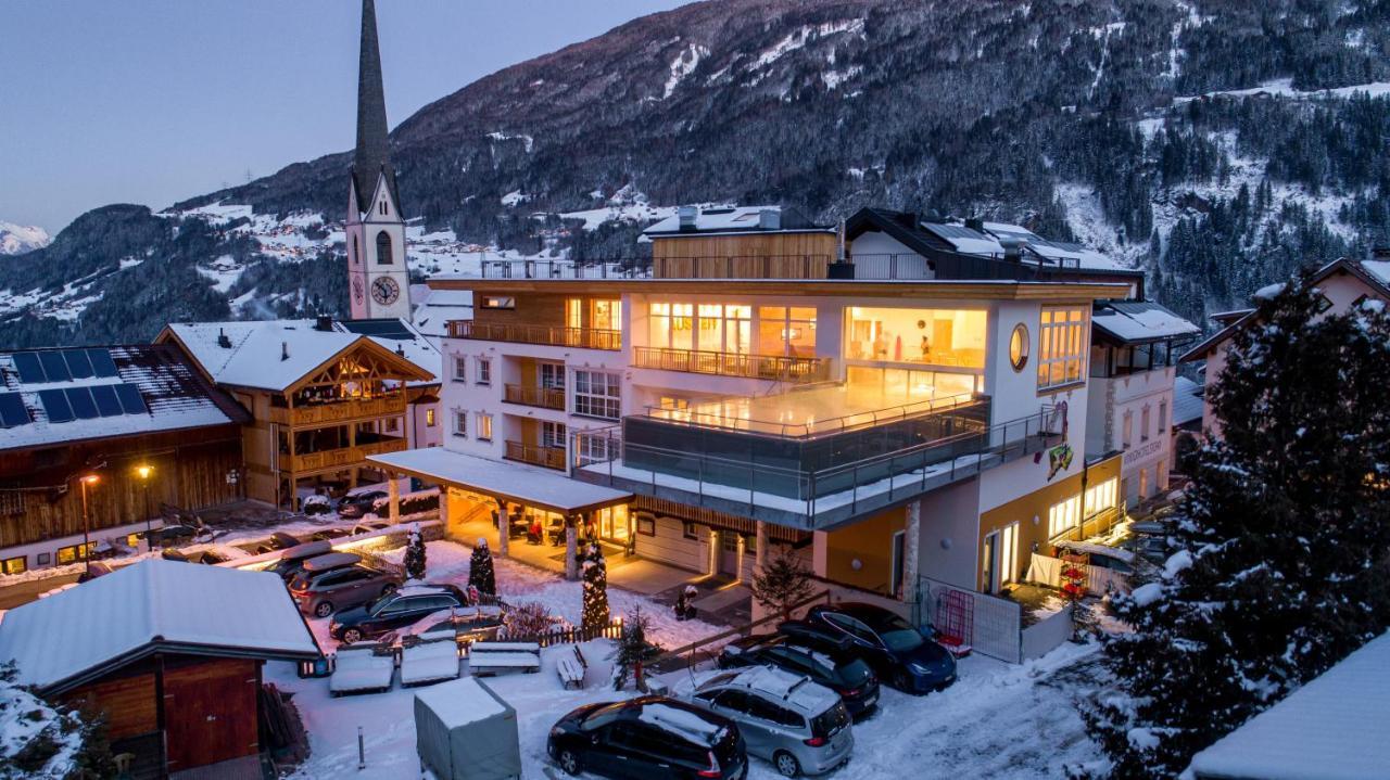 Kinderhotel Stefan เวนส์ ภายนอก รูปภาพ