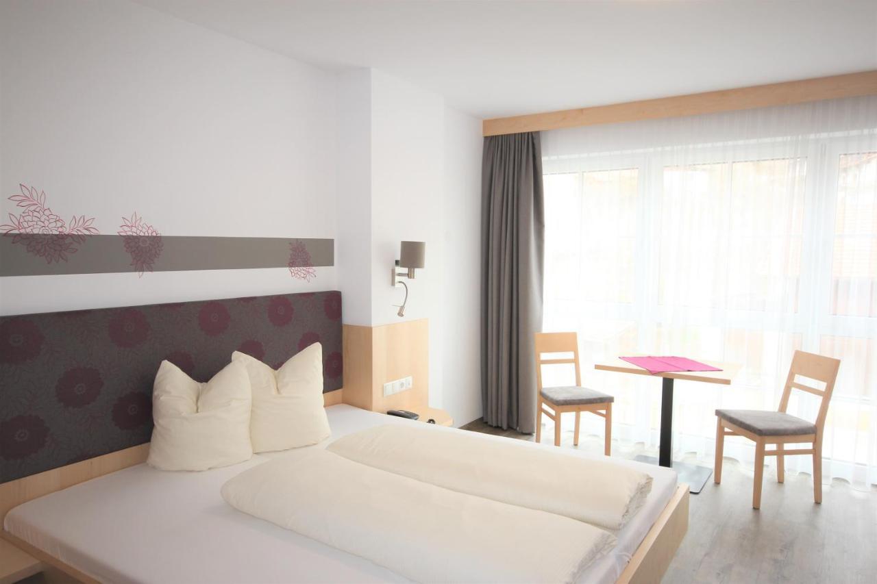 Kinderhotel Stefan เวนส์ ภายนอก รูปภาพ