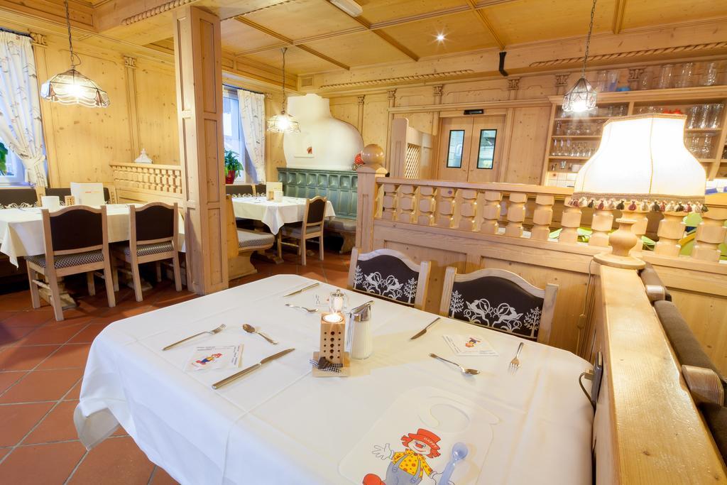 Kinderhotel Stefan เวนส์ ภายนอก รูปภาพ